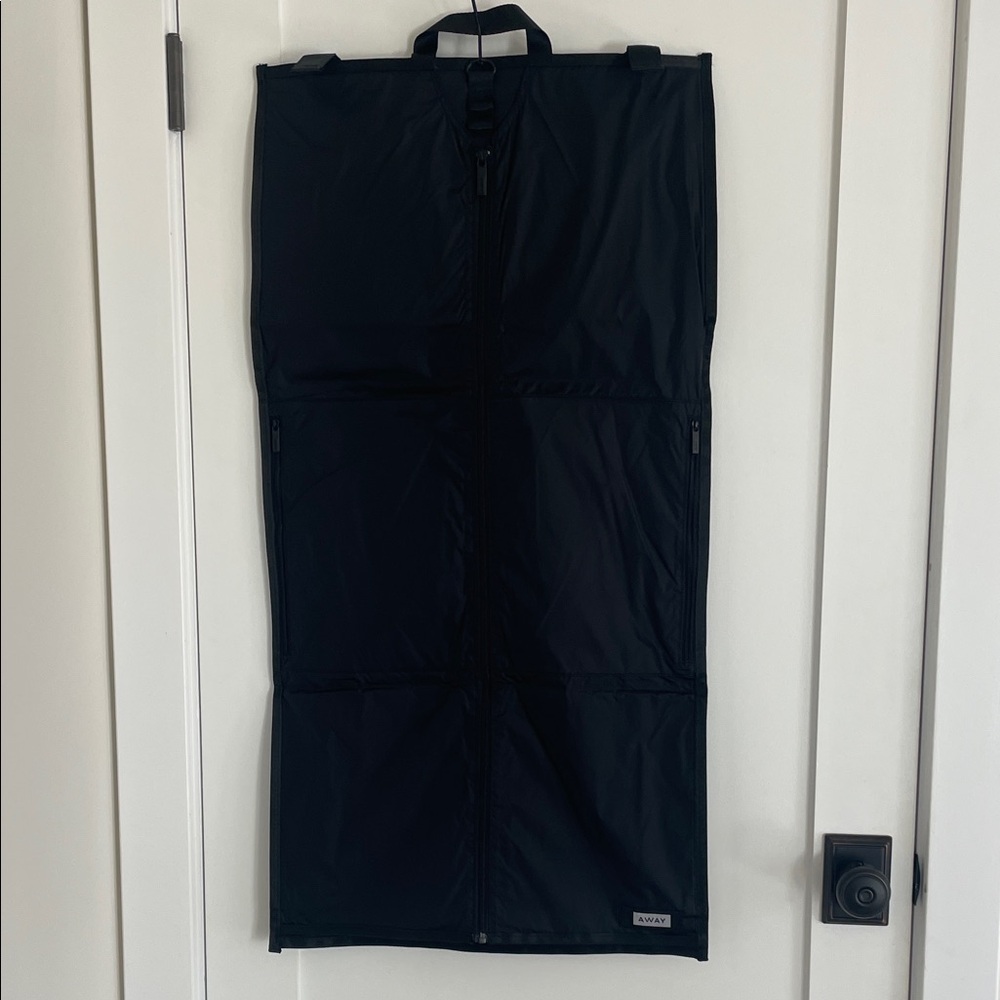 Away Jet Black Travel Bag - The Centerfold Garment Sleeve